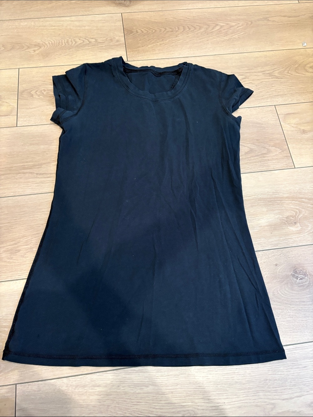 Lululemon classic Black Women’s Crewneck Tee